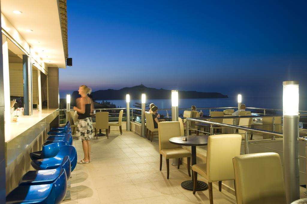 Galini Sea View Hotel Agia Marina Restaurang bild