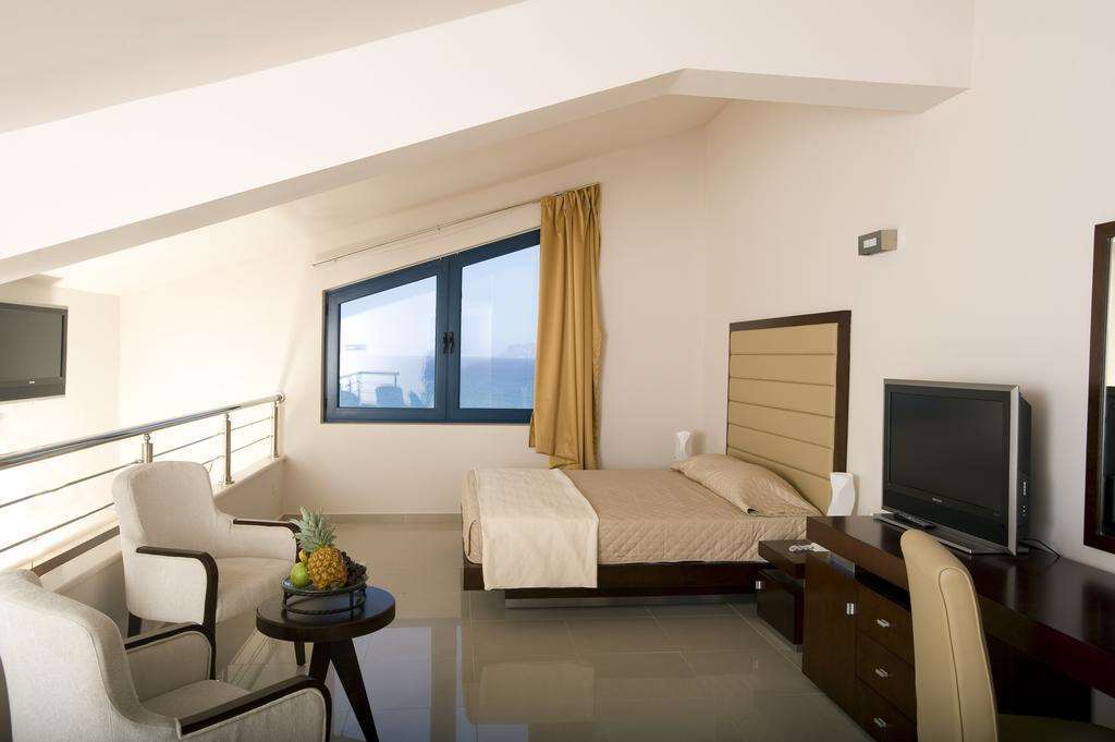 Galini Sea View Hotel Agia Marina Rum bild